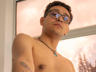 AndressTorres - Live sex cam - 17947266