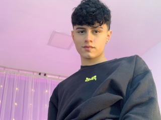 JackobSpencer - Live porn &amp; sex cam - 17951066