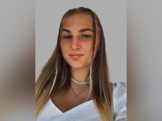 ViktoryiaKonfetka - Sexe cam en vivo - 17953562