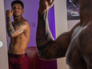 DylanStrongX - Live porn &amp; sex cam - 17954118