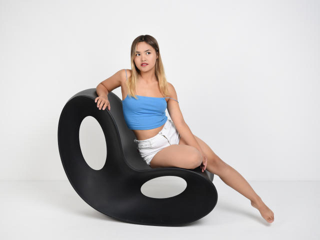 IdaMay - Live porn &amp; sex cam - 17955042