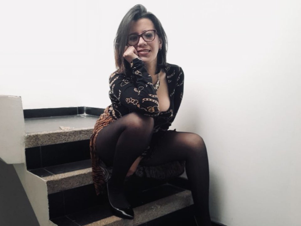 Abby69Hot - Sexe cam en vivo - 17955190