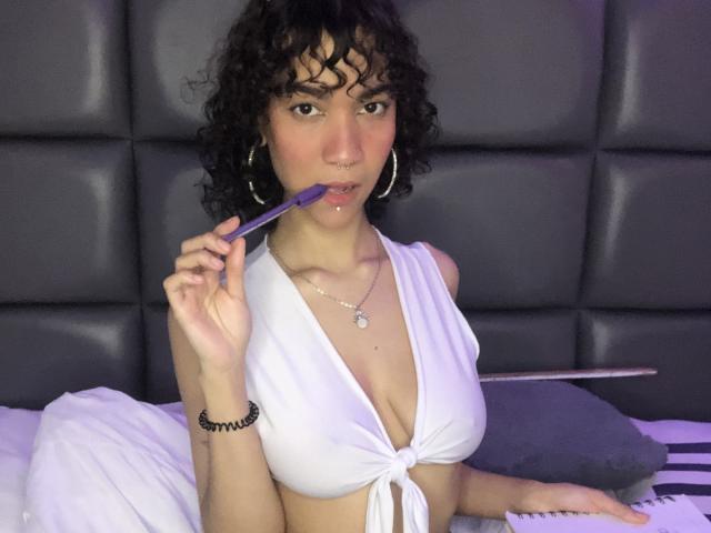 MaryHotJanne - Live Sex Cam - 17957014