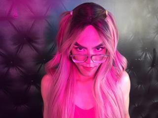 TrannyGirl - Live porn &amp; sex cam - 17960066