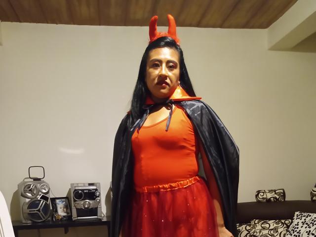 EmilyMoore69 - Sexe cam en vivo - 17962382