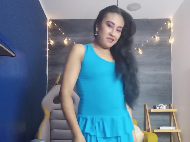EmilyMoore69 - Sexe cam en vivo - 17962482