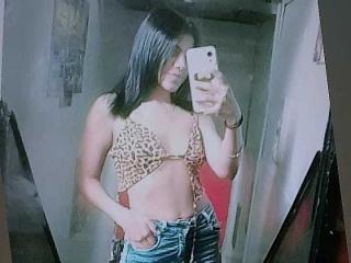 CharlotteWhiite - Sexe cam en vivo - 17965594