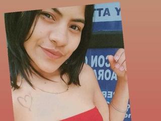 CharlotteWhiite - Sexe cam en vivo - 17965598