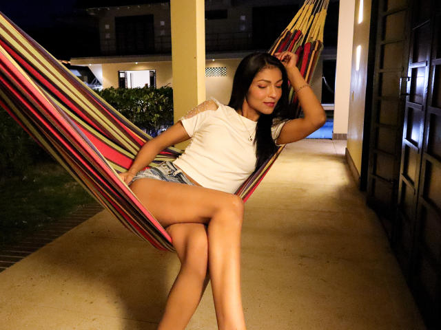 HannaPetit - Live porn &amp; sex cam - 17966522