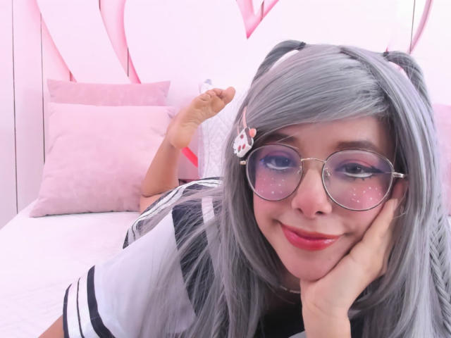 LilyLille - פורנו בשידור חי ומצלמת סקס - 17966970