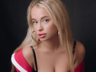 LolitaRosi - Live porn &amp; sex cam - 17967386