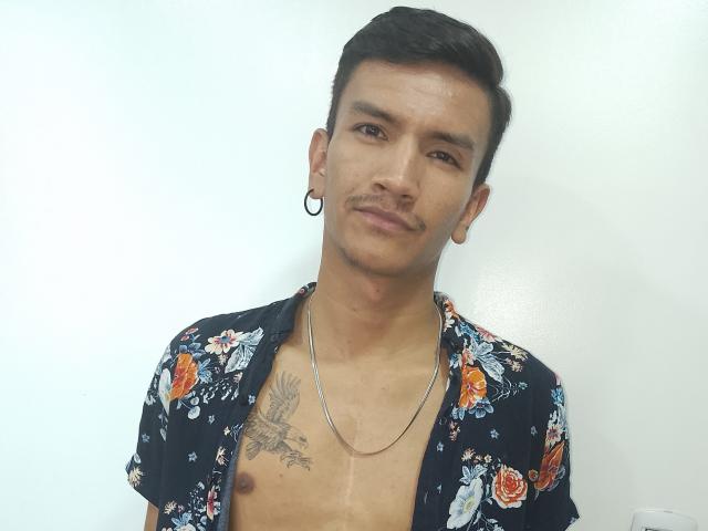 MikeHottLove69 - Live porn &amp; sex cam - 17968602