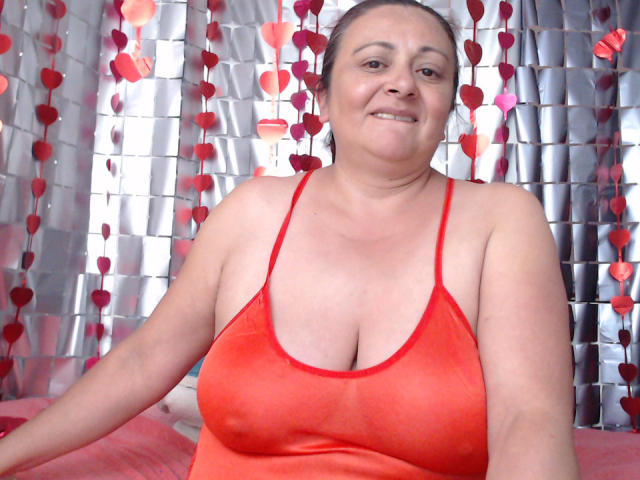 FlirtyViolet - Live porn &amp; sex cam - 17968914