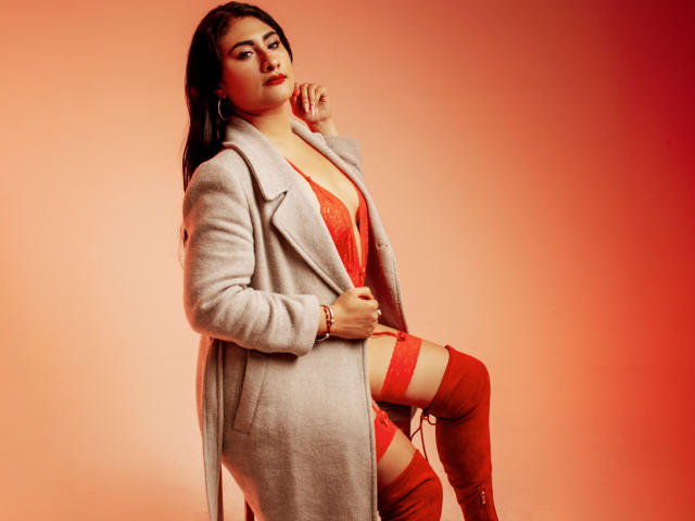 ShiaraRussi - сексуальная веб-камера в реальном времени - 17971182