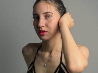 MelanyMills - Live sex cam - 17977850
