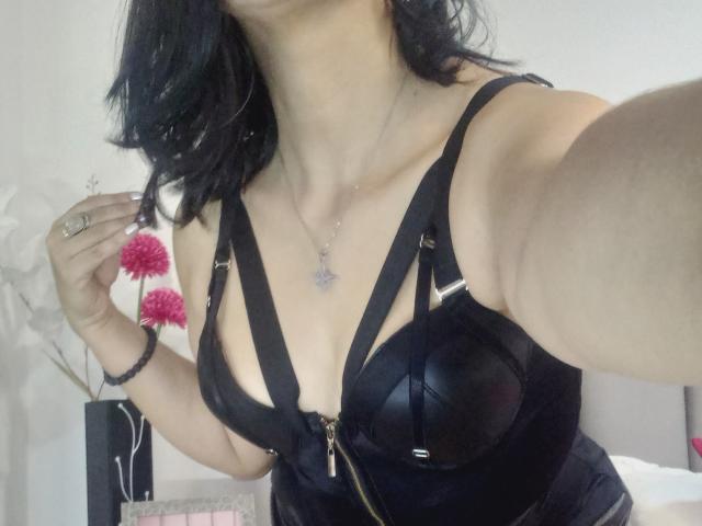 JuliaRobinson - ライブポルノ&amp;セックスカム - 17978322