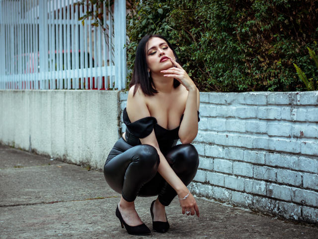 ClaireLourent - Élő pornó és szexkamera - 17979114