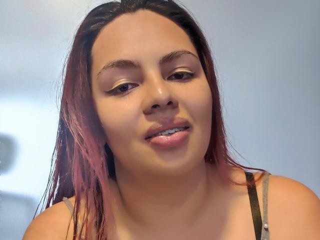 YinethBeilly - Sexe cam en vivo - 17979406