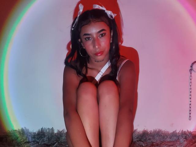 MaddyRyan - Live porn &amp; sex cam - 17981150