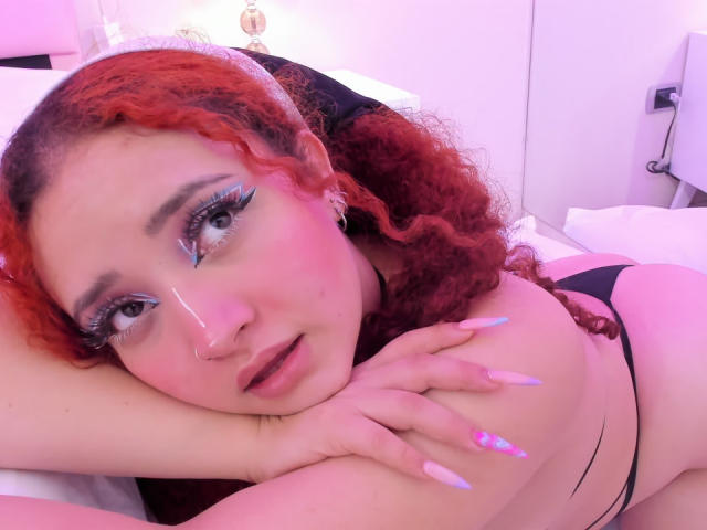 TracieLowe - Live sex cam - 17982674