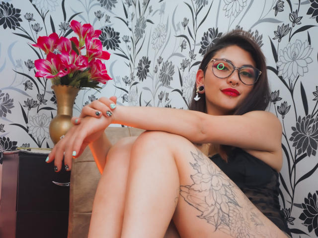 AriannaLunna - Sexe cam en vivo - 17984114