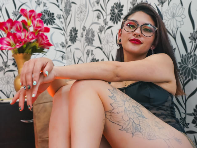 AriannaLunna - Sexe cam en vivo - 17984126