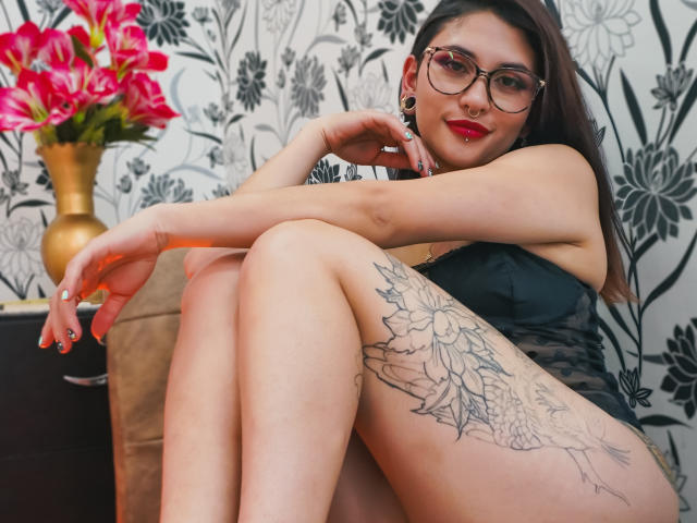 AriannaLunna - Sexe cam en vivo - 17984138