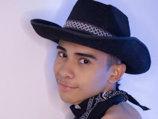 SantiagoRamos - Live porn &amp; sex cam - 17985354