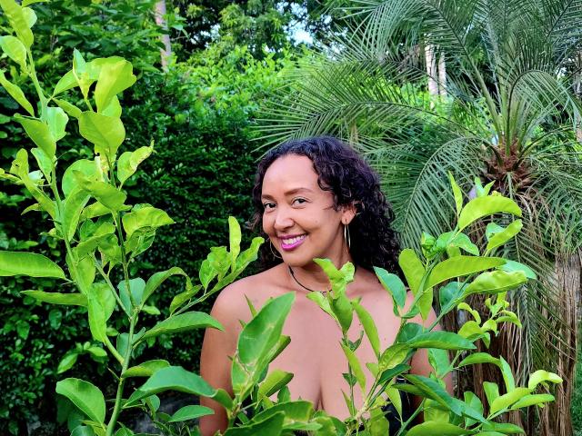 BetzabethMiller - Live sex cam - 17988786