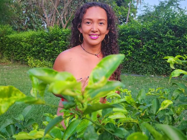 BetzabethMiller - Porno na żywo i seks kamera - 17988818