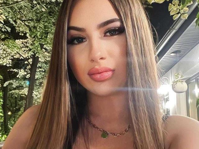 SarahJennis - Sexe cam en vivo - 17990374