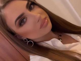 SarahJennis - Live Sex Cam - 17990378