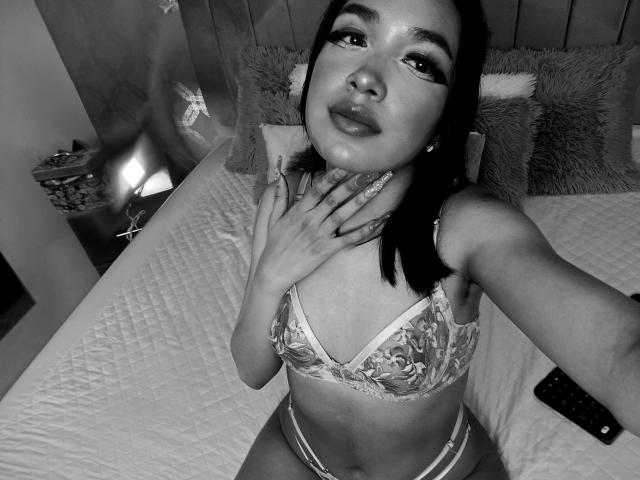 HallyColleman - Live porn &amp; sex cam - 17991022