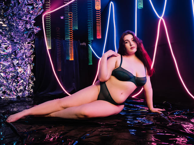 MelissaBonly - Sexe cam en vivo - 17991358