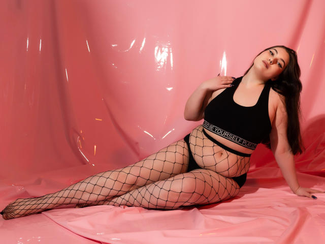 MelissaBonly - Sexe cam en vivo - 17991386