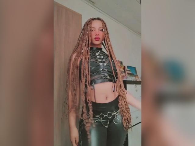 CamilaMae - Sexe cam en vivo - 17994058