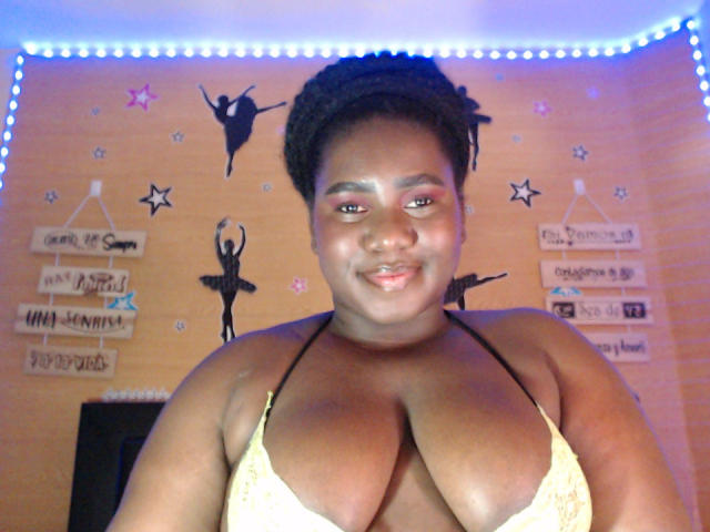 Dilay - Live porn &amp; sex cam - 18002038