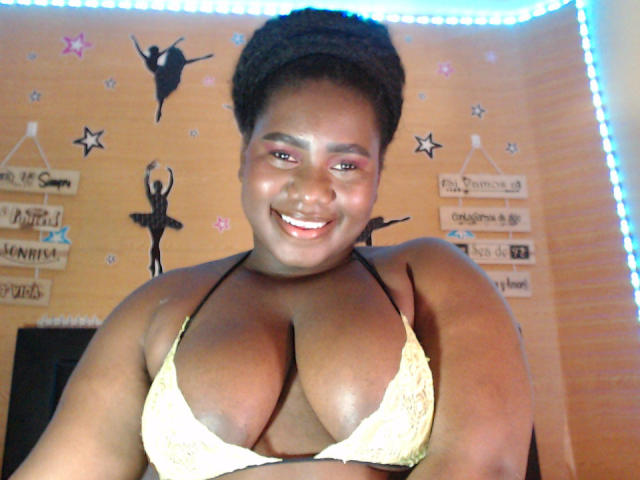 Dilay - Live porn &amp; sex cam - 18002054