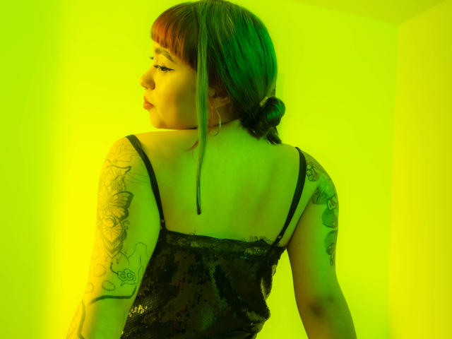 GillyBecker - Live porno og sexkamera - 18002702