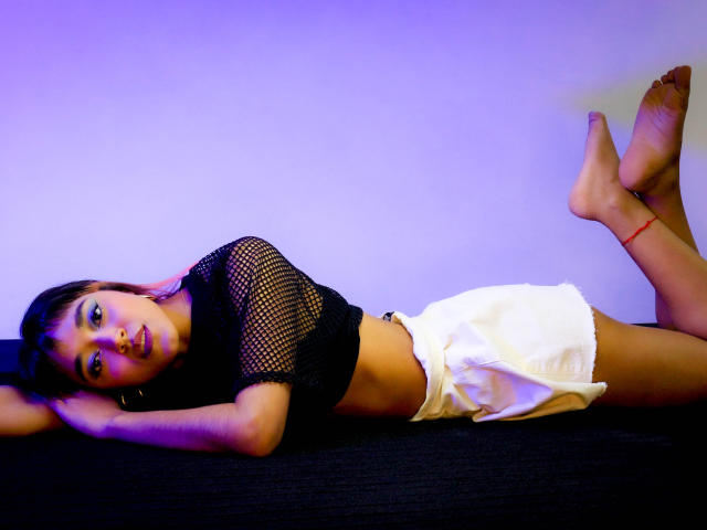 GiaWright - Sexe cam en vivo - 18003622