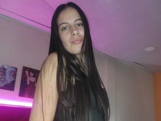 EmmaDasha - Sexe cam en vivo - 18005590