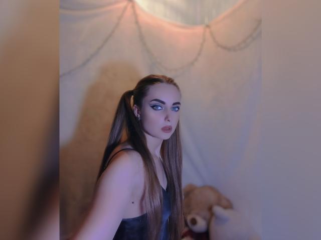 KariMillie - Live porn &amp; sex cam - 18008078