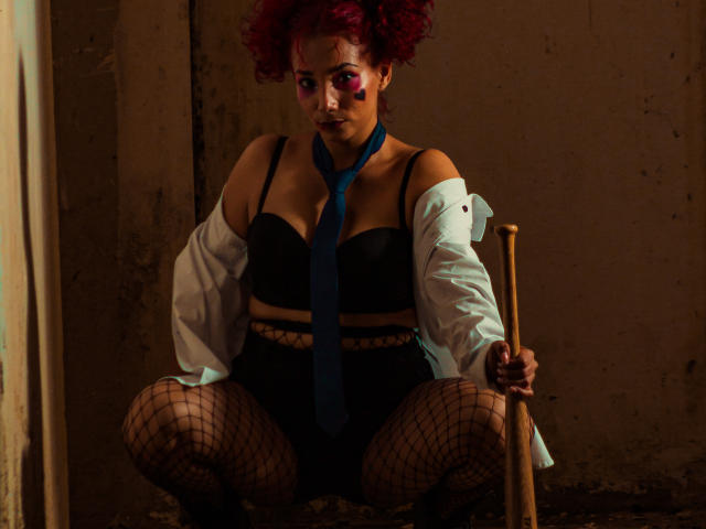 AmberDemons - Live porno og sexkamera - 18009150