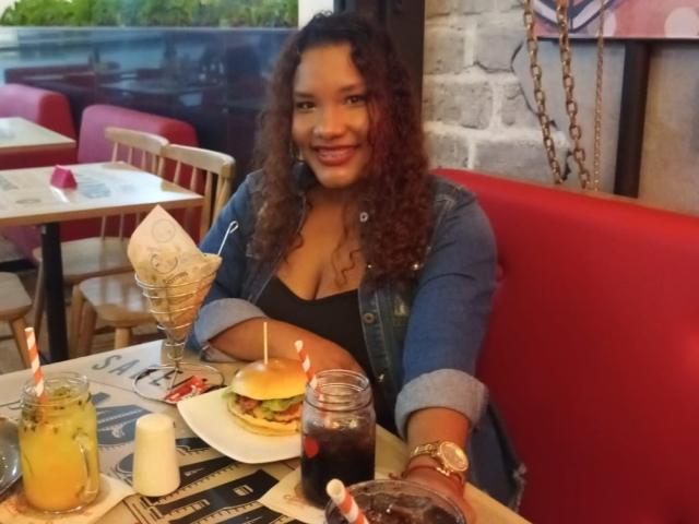 AnwenJenner - Live Sex Cam - 18009598