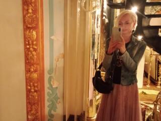 LindaMae - Live porn &amp; sex cam - 18010670