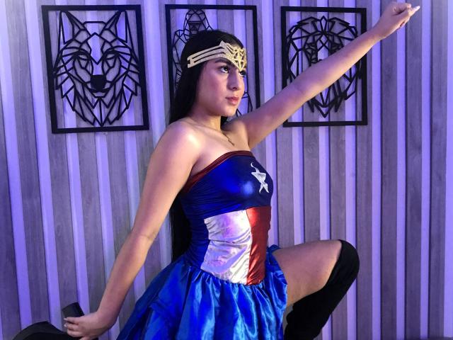 KellyWebber - Camera khiêu dâm &amp; quyến rũ trực tiếp - 18011502