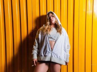 DahiannaCollin - Live porn &amp; sex cam - 18014242
