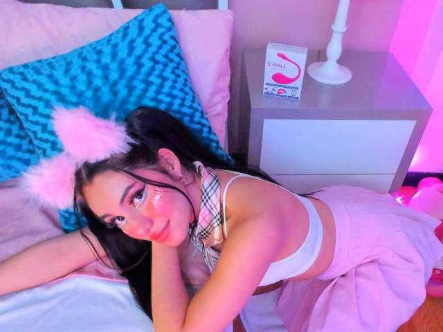 SeleneJames - Live porn &amp; sex cam - 18018582