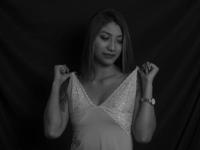 HeilyRose69 - Live porn &amp; sex cam - 18023982