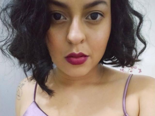 HoneyAlexa69 - Sexe cam en vivo - 18034010